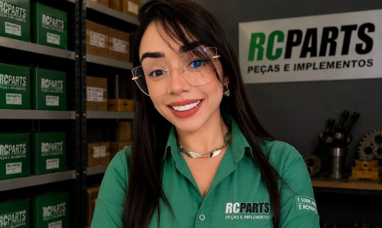 Especialista RC Parts pronta para atender